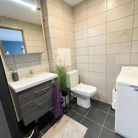 Hubane 2-toaline Korter * Jõhvi